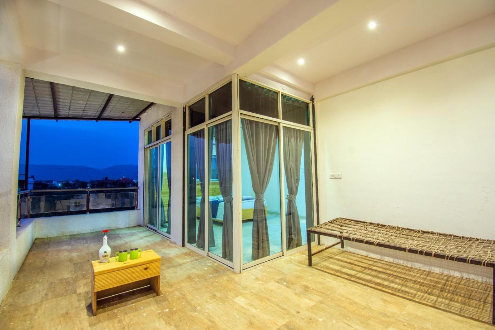 Empyrean Stay Ll 6Bhk Ll Royal Bramha Palace Ll Pvt Pool Ll Lonavala Exteriör bild
